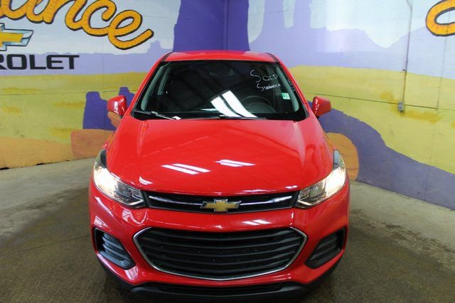 Used 2020 Chevrolet Trax LS w/ Tint and Cruise Package image 6