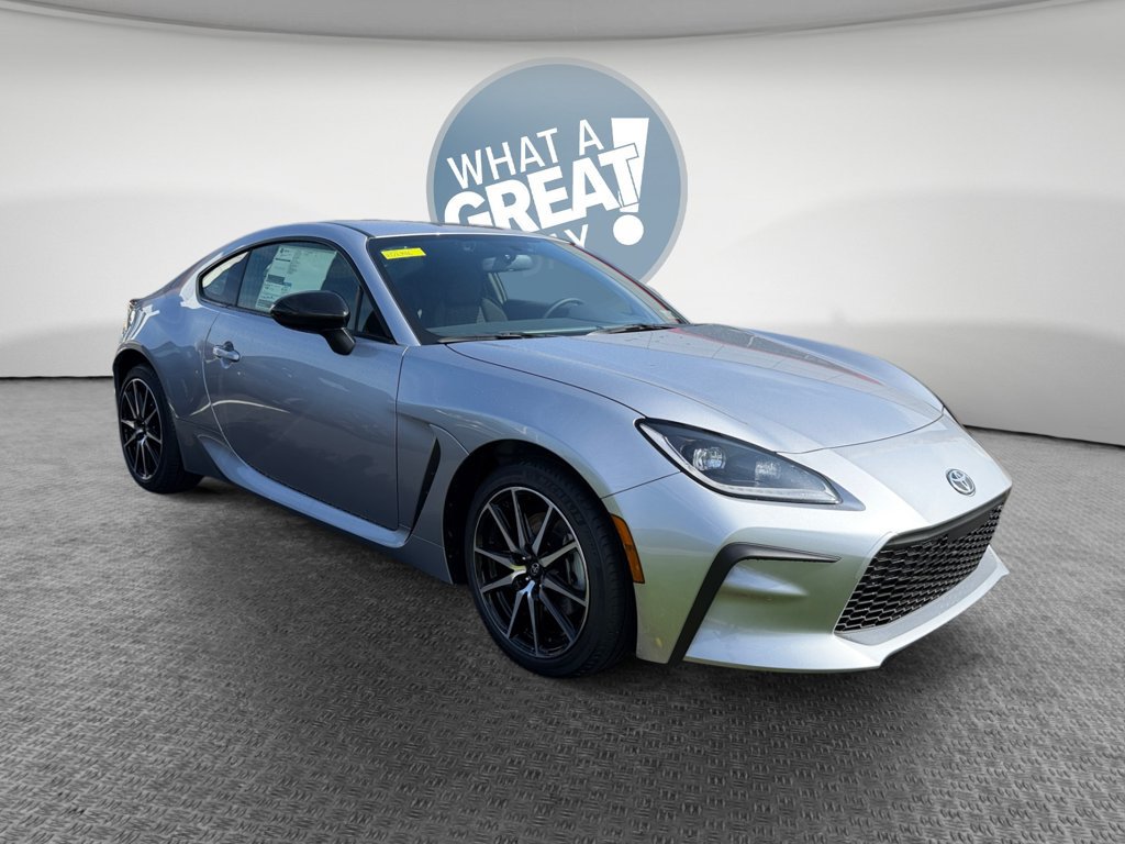 New 2026 Toyota GR86 w/ ALL Weather Mat Package (TMS) RWD image 1