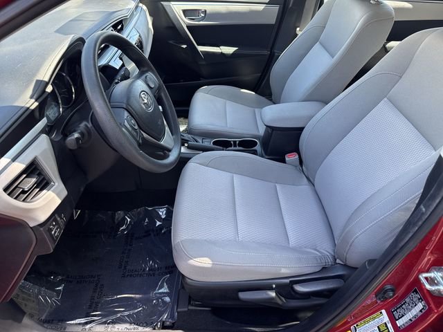Used 2015 Toyota Corolla LE FWD image 14