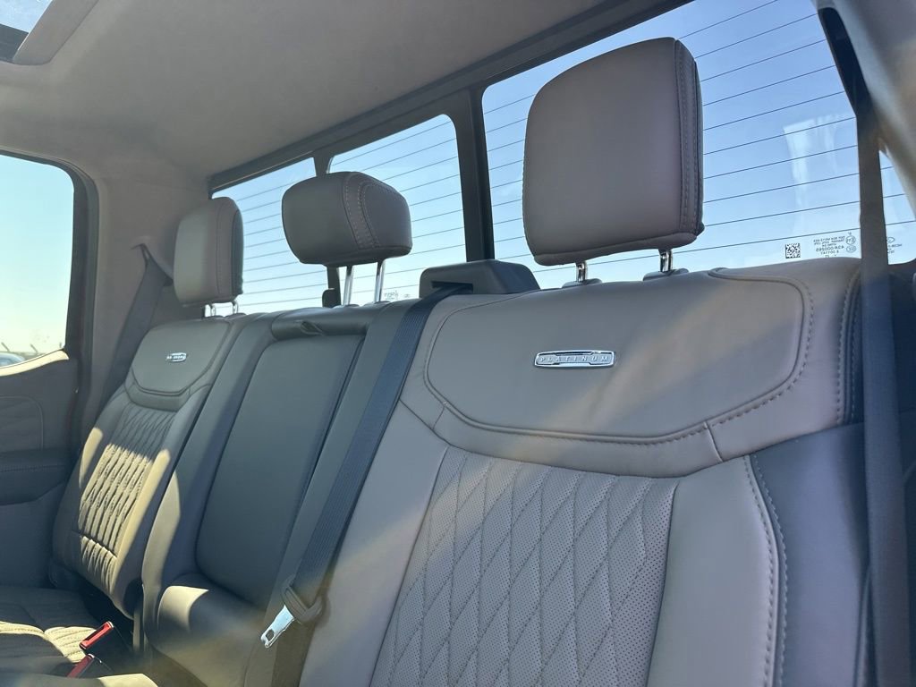 New 2025 Ford F250 Platinum w/ Platinum Plus Package image 43