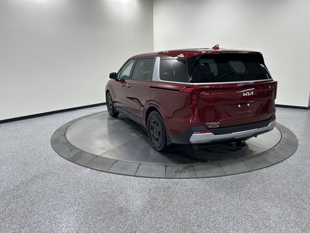 New 2026 Kia Carnival image 7