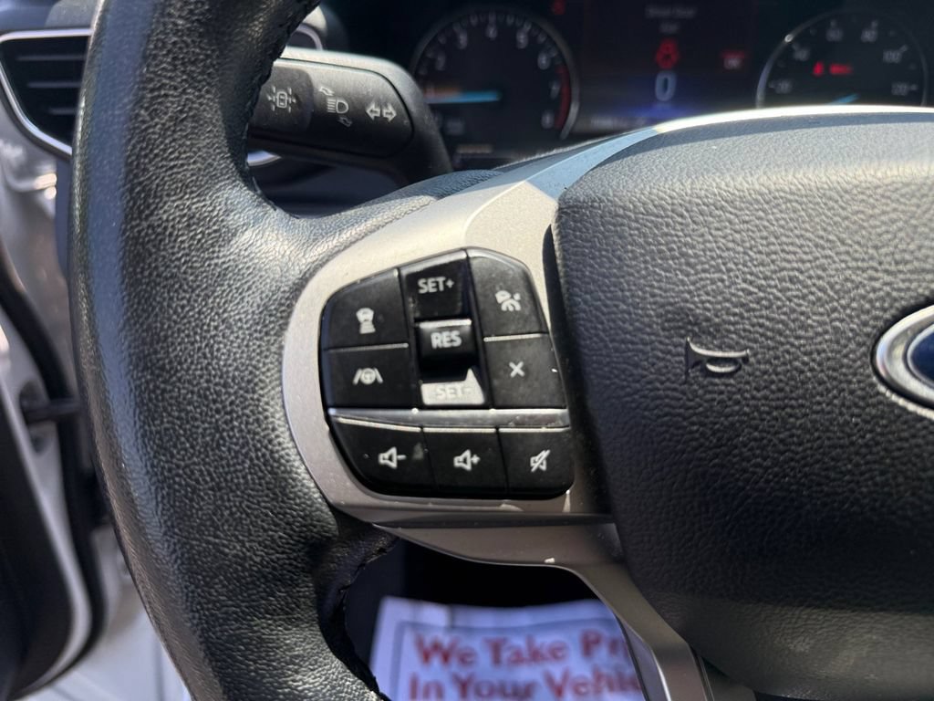 Used 2021 Ford Explorer XLT w/ Equipment Group 202A RWD image 33