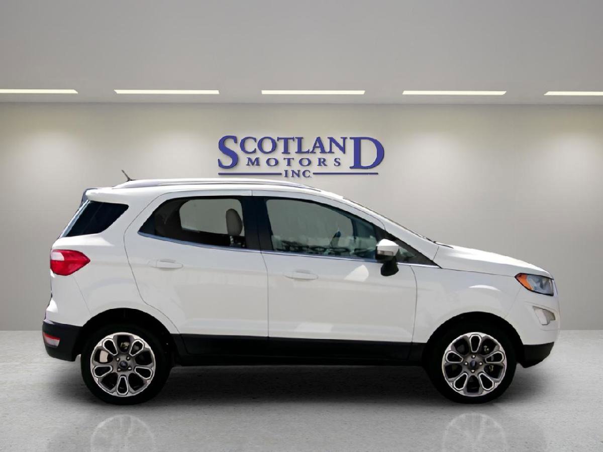 Used 2021 Ford EcoSport Titanium image 5