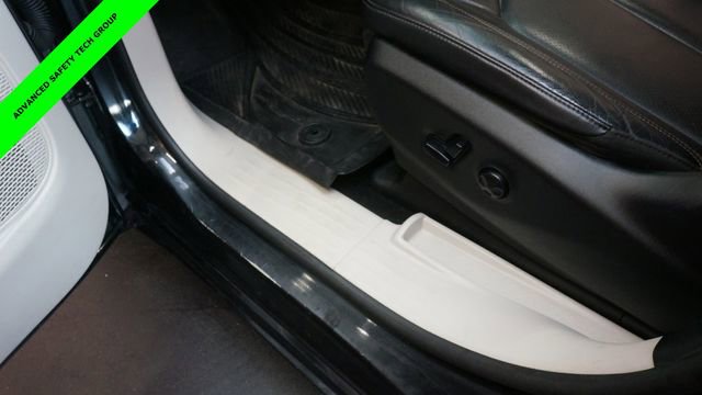 Used 2019 Chrysler Pacifica Touring-L w/ Advanced Safetytec Group image 29