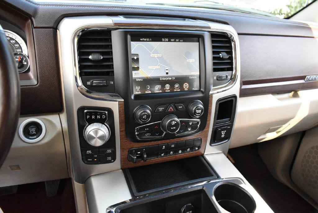 Used 2015 RAM 1500 Laramie w/ Convenience Group AWD/4WD image 26