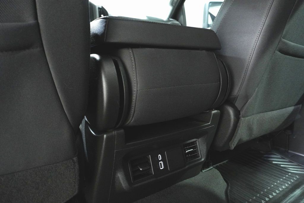 Used 2024 Chevrolet Silverado 2500 Custom w/ Custom Convenience Package image 18