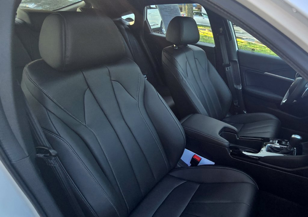 Certified 2026 Acura Integra A-Spec FWD image 35