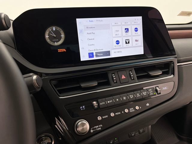 Certified 2025 Lexus ES 350 w/ Premium Package image 16