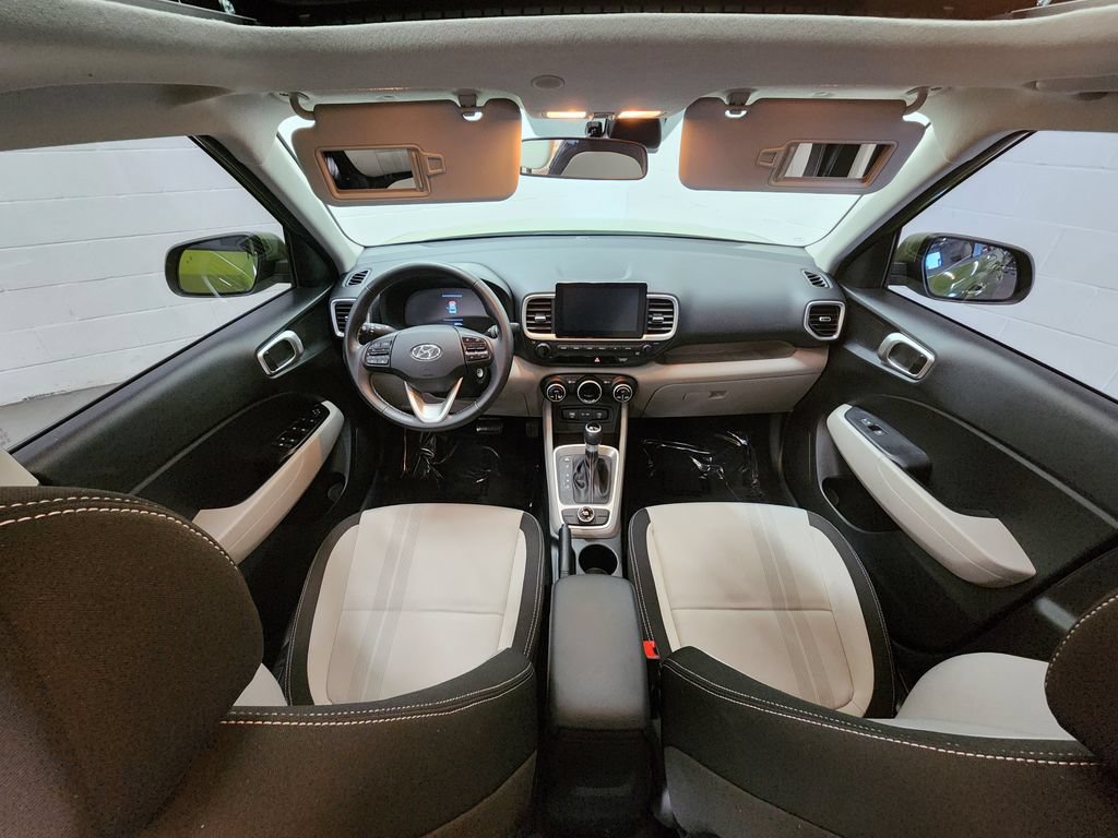 Used 2023 Hyundai Venue SEL w/ Cargo Package FWD image 26