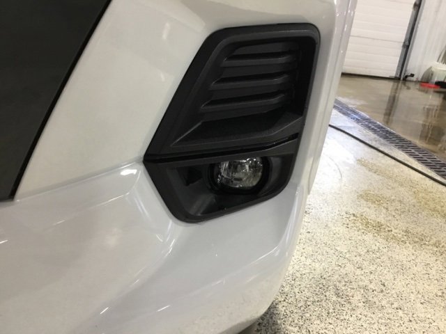 New 2024 Chevrolet Colorado LT w/ LT Convenience Package II image 8