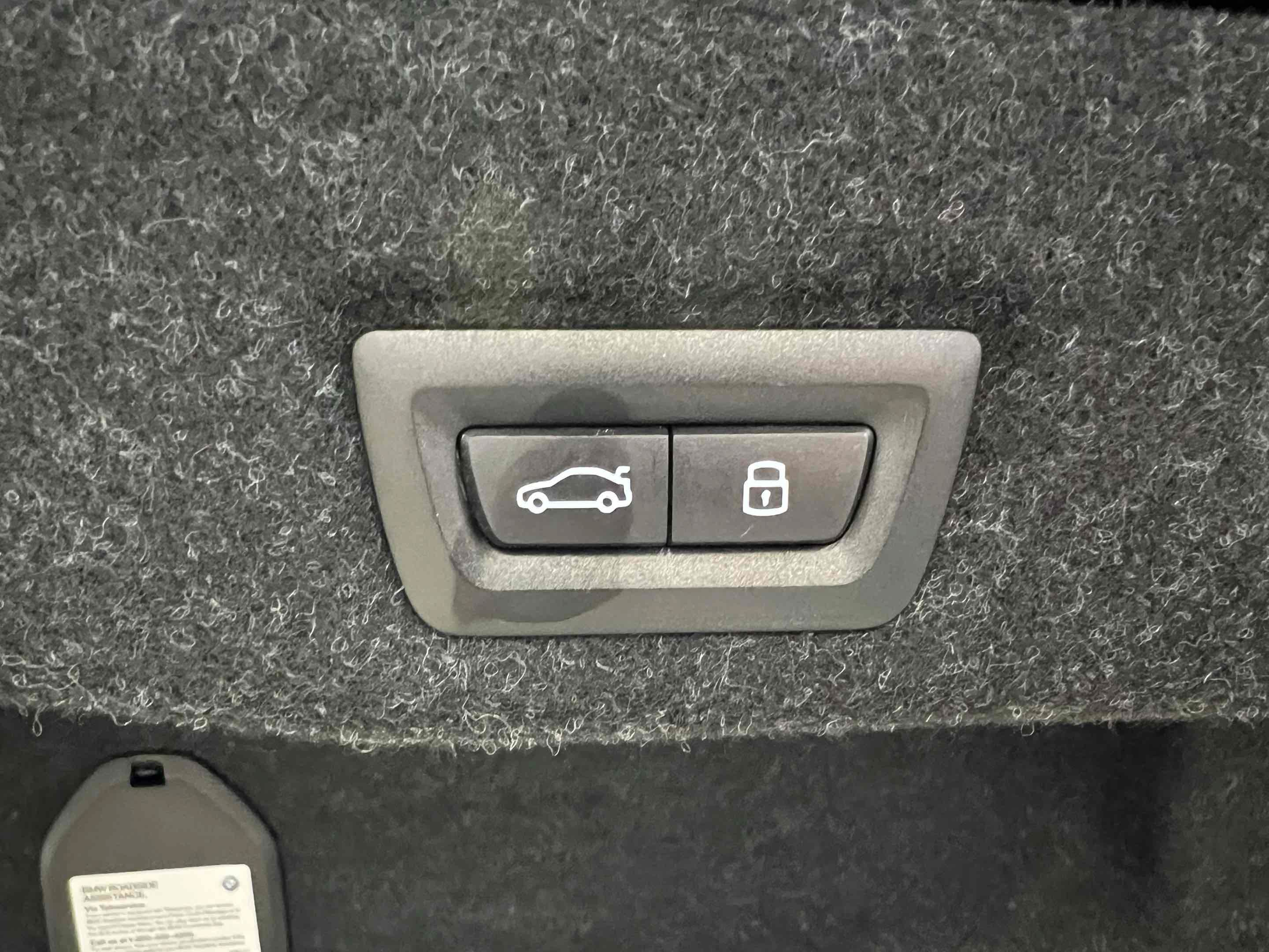 Used 2024 BMW i5 eDrive40i RWD image 13