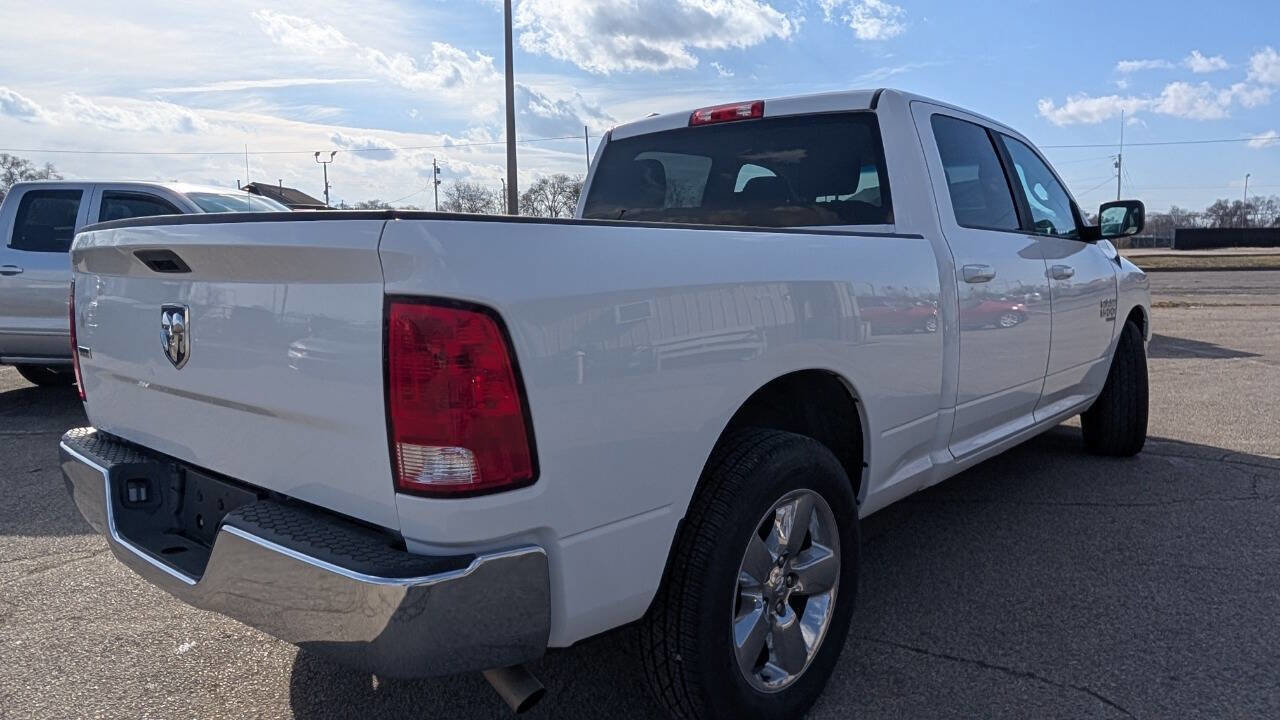 Used 2021 RAM 1500 Classic SLT image 15