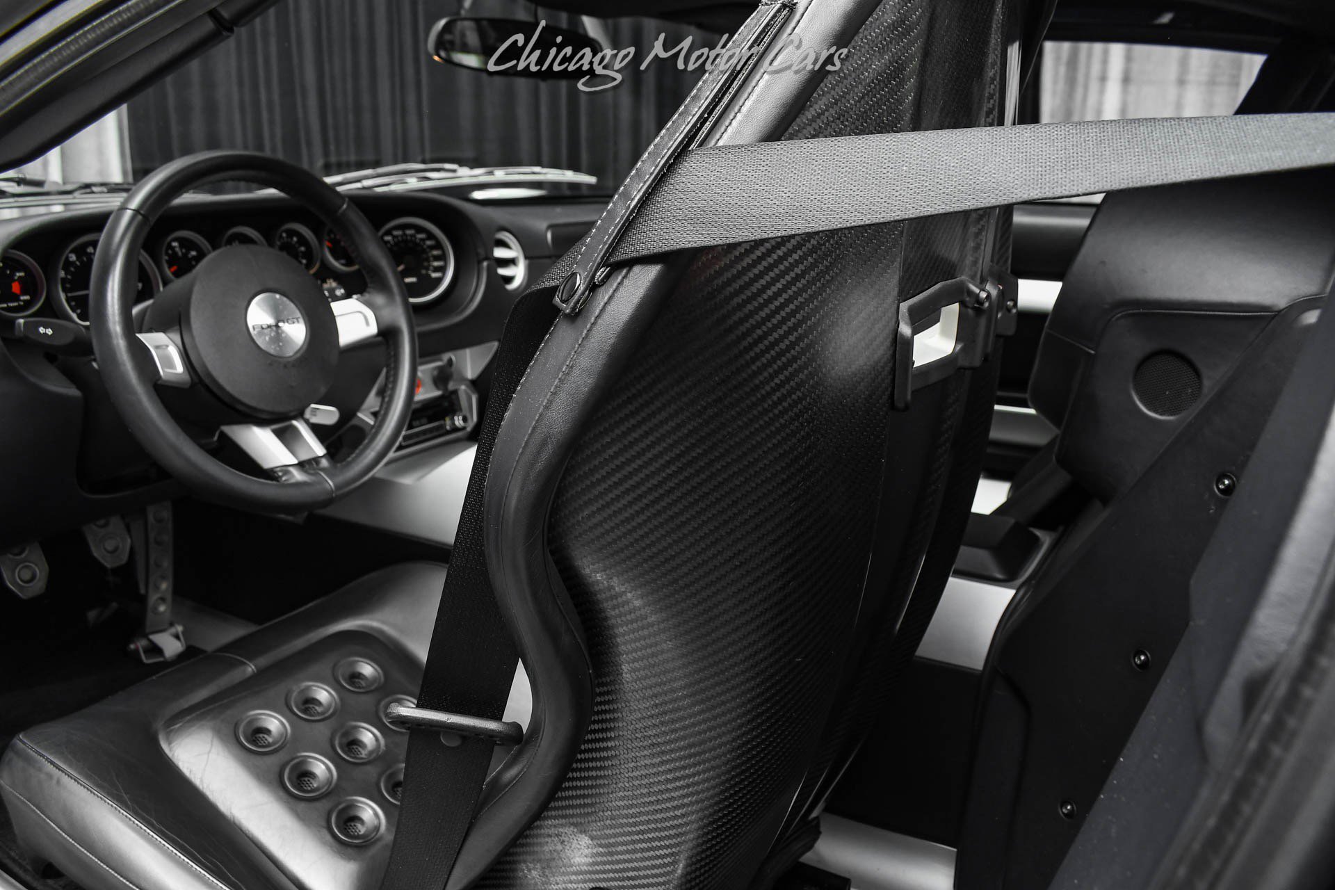 Used 2005 Ford GT image 19