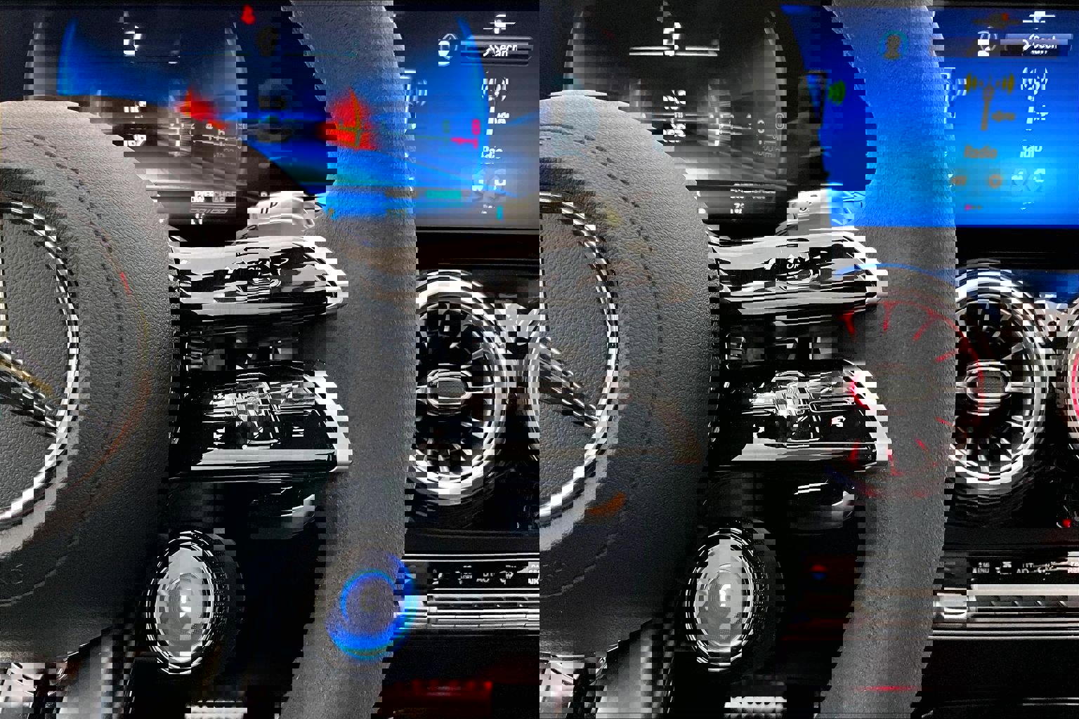 Used 2026 Mercedes-Benz GLA 35 AMG 4MATIC image 21