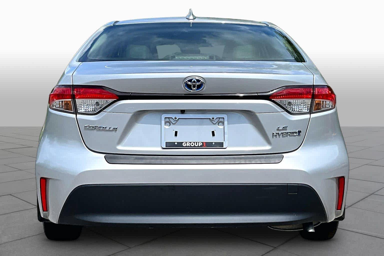 Used 2023 Toyota Corolla LE w/ LE Convenience Package AWD/4WD image 5