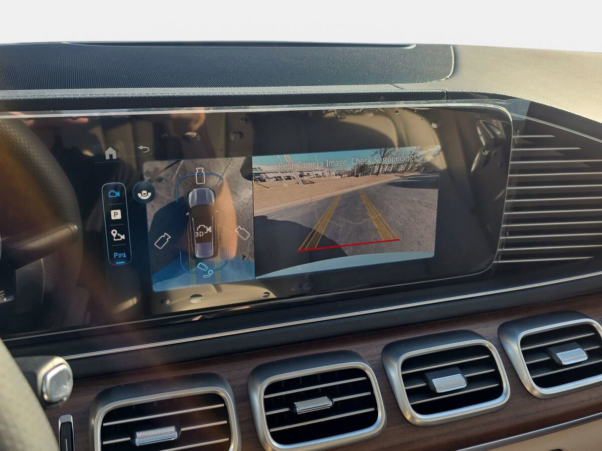 New 2026 Mercedes-Benz GLS 450 4MATIC image 23