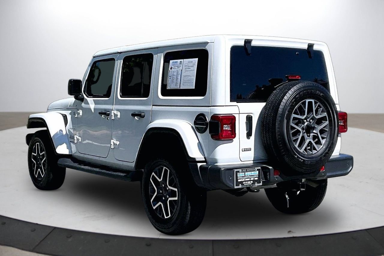 Certified 2024 Jeep Wrangler Unlimited Sahara w/ Safety Group AWD/4WD image 7
