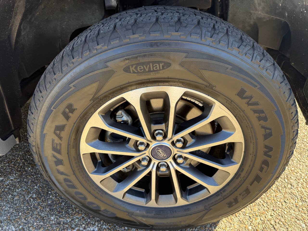 Used 2019 Ford F150 XLT w/ Equipment Group 302A Luxury image 22