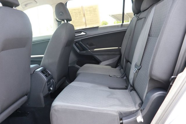 Used 2020 Volkswagen Tiguan S FWD image 13