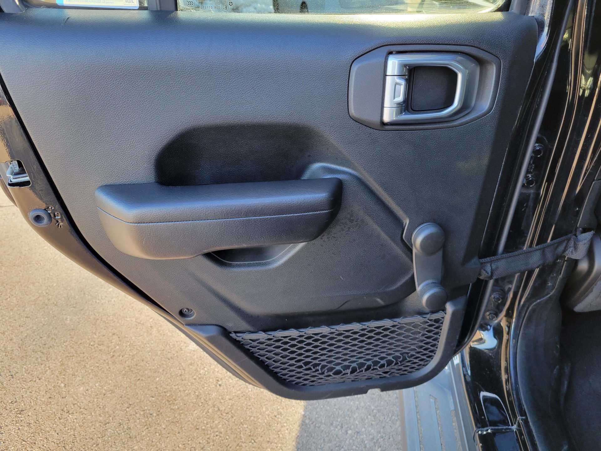 Used 2021 Jeep Gladiator Sport image 13