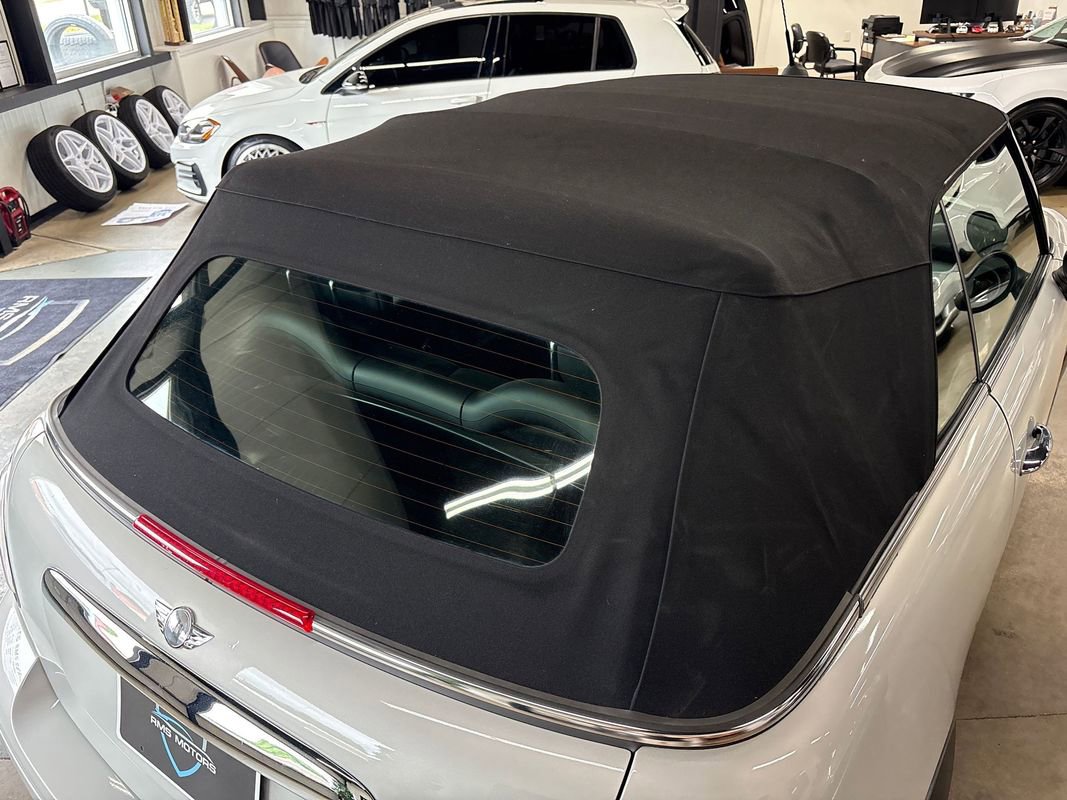 Used 2013 MINI Cooper Convertible FWD image 30