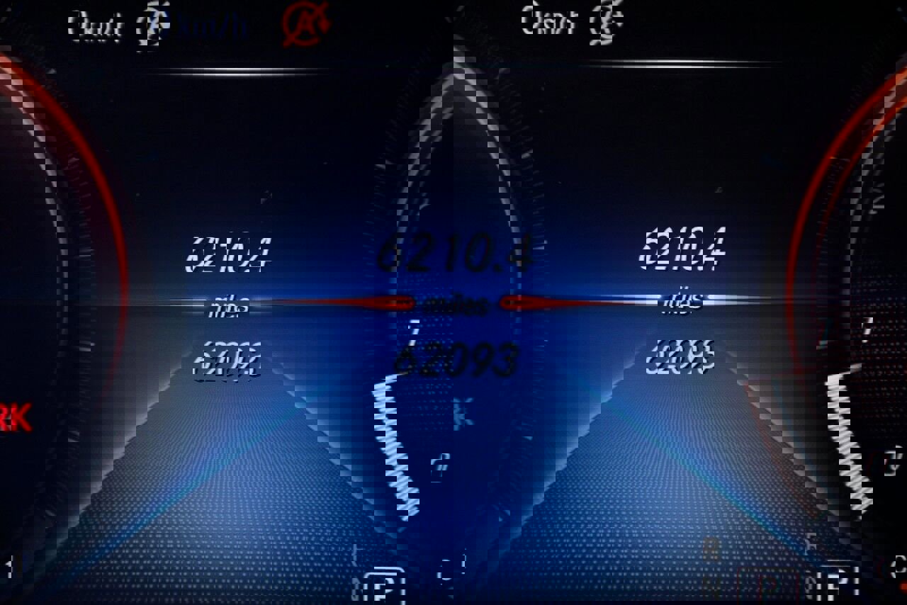 Used 2021 Mercedes-Benz C 300 4MATIC Sedan w/ Premium Package image 23