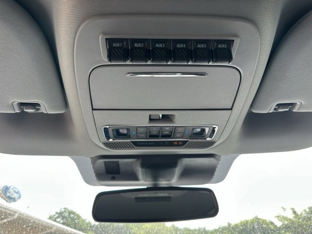 New 2025 Ford F350 Lariat w/ Lariat Ultimate Package image 35