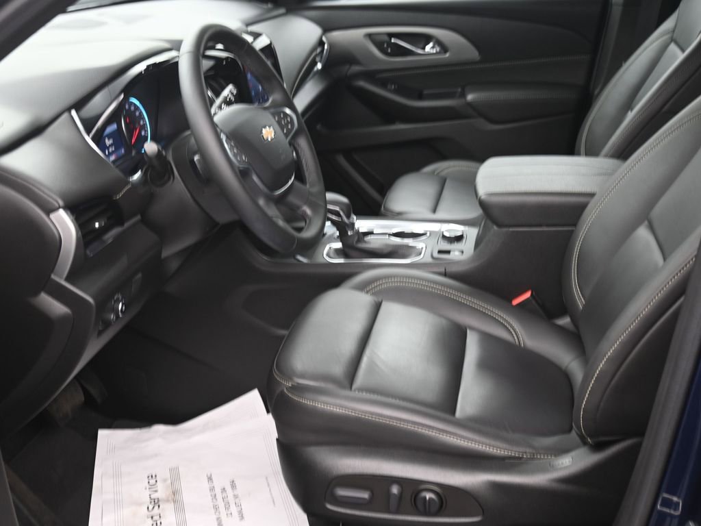 Certified 2023 Chevrolet Traverse LT AWD/4WD image 10