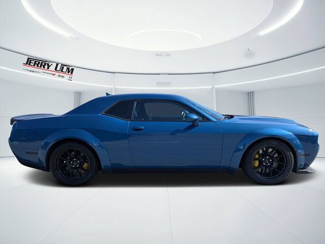 Used 2023 Dodge Challenger SRT Hellcat RWD image 2