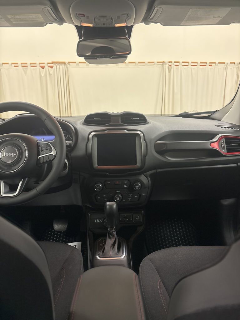 Used 2023 Jeep Renegade Trailhawk w/ Sun/Sound Group image 19