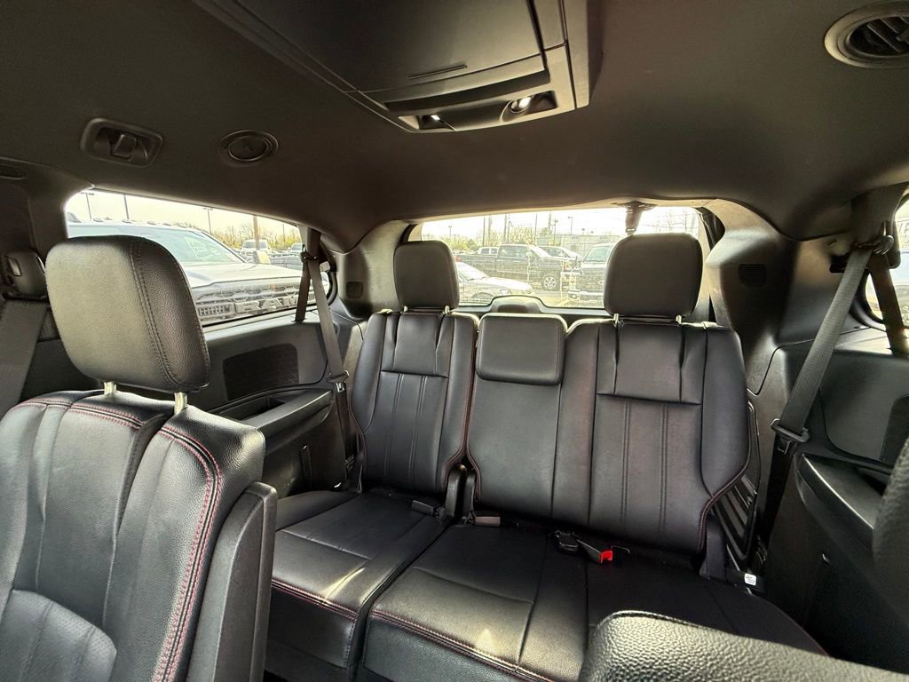 Used 2018 Dodge Grand Caravan GT image 26