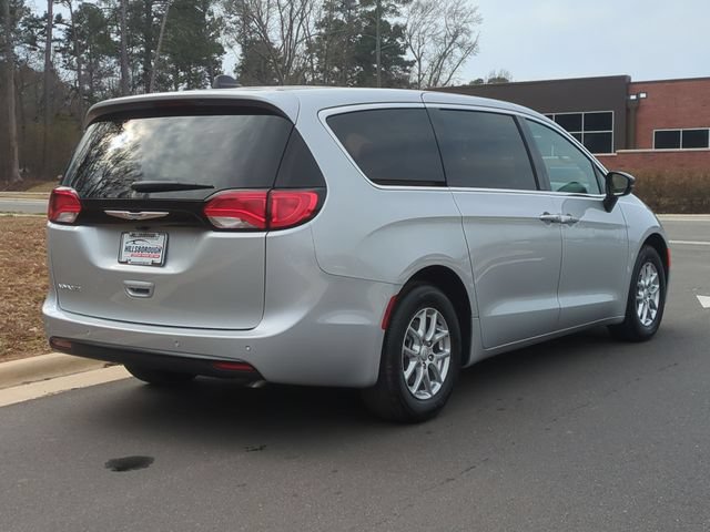 New 2026 Chrysler Voyager LX FWD image 13