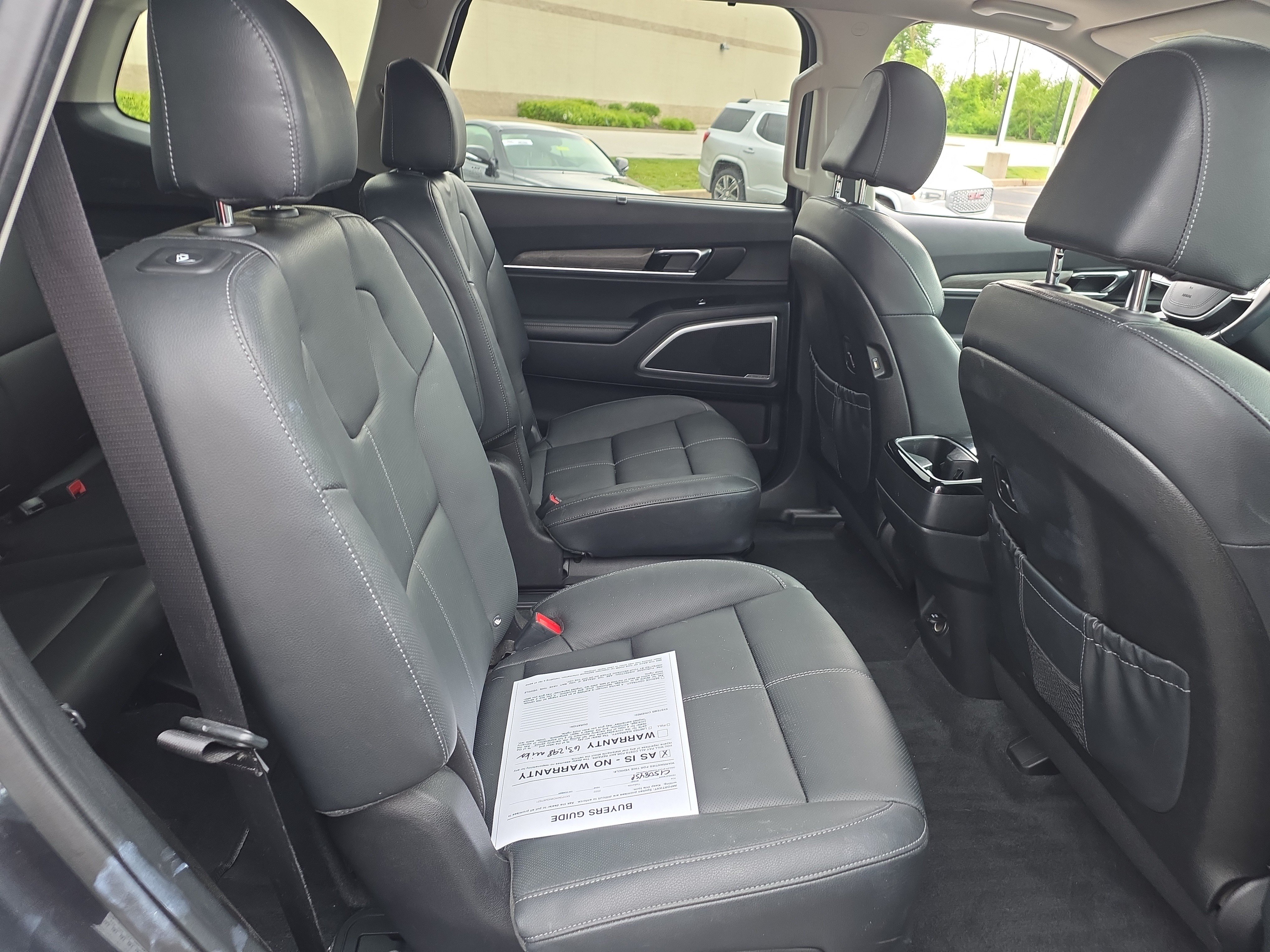 Used 2022 Kia Telluride EX w/ EX Premium Package FWD image 11