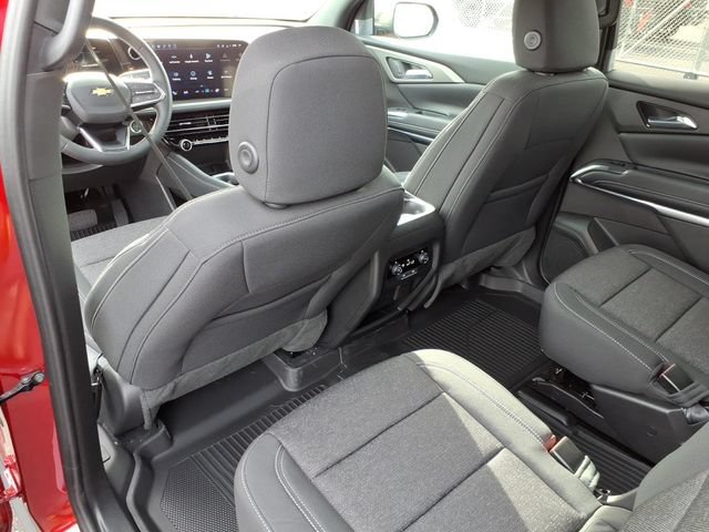 New 2027 Chevrolet Traverse LT w/ Driver Confidence Package FWD image 8