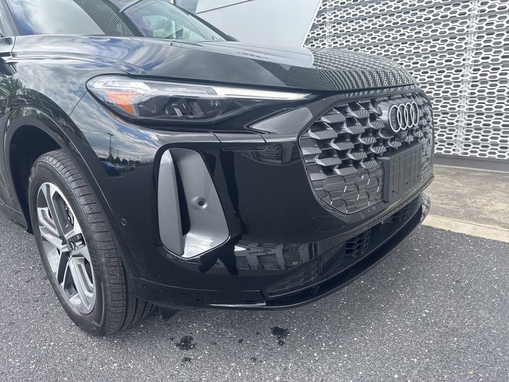 Certified 2025 Audi Q5 Premium w/ Premium Plus AWD/4WD image 7