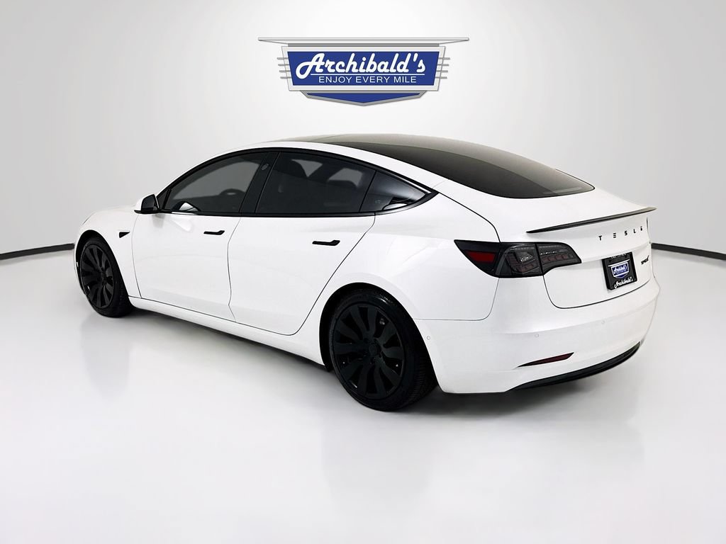 Used 2021 Tesla Model 3 Standard Range Plus RWD image 5