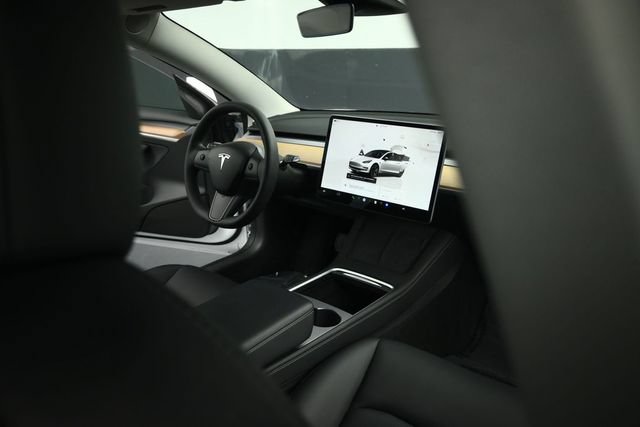 Used 2023 Tesla Model 3 Standard Range RWD image 61