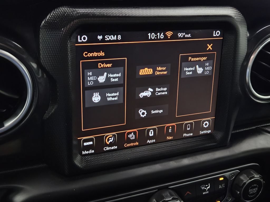 Used 2022 Jeep Wrangler Unlimited Sahara AWD/4WD image 14