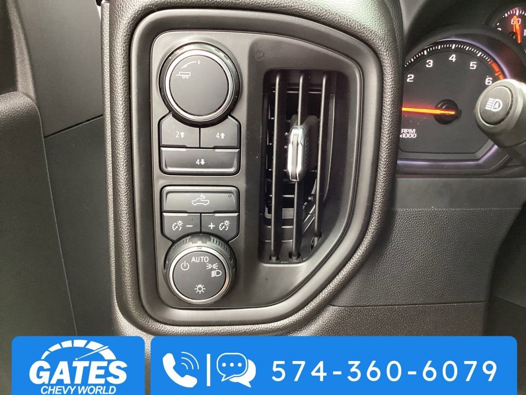 Used 2025 Chevrolet Silverado 2500 W/T w/ Snow Plow Prep/Camper Package image 19