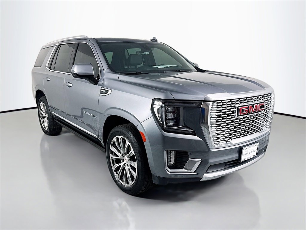 Used 2021 GMC Yukon Denali w/ Denali Premium Package image 7