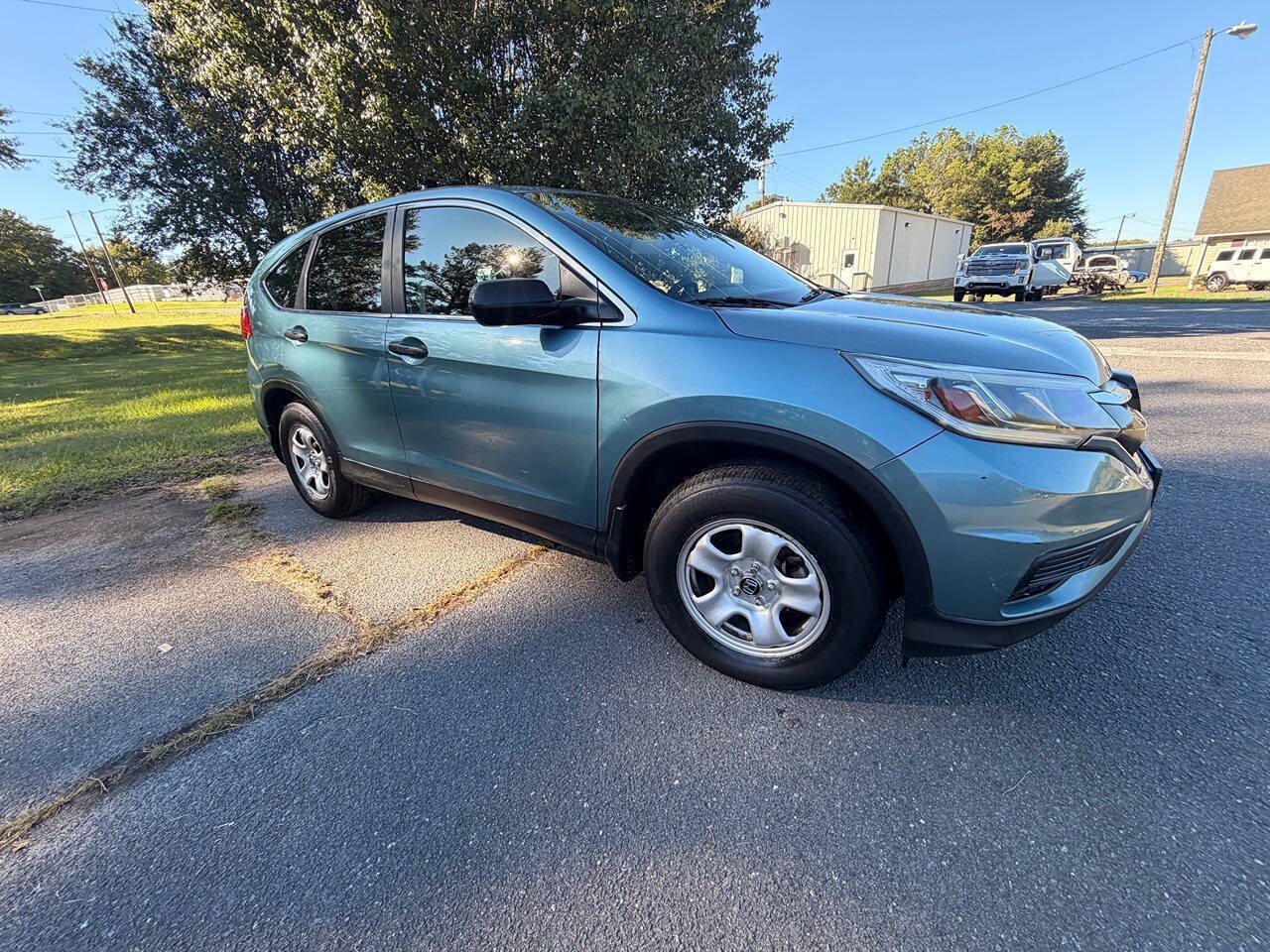 Used 2015 Honda CR-V LX image 5