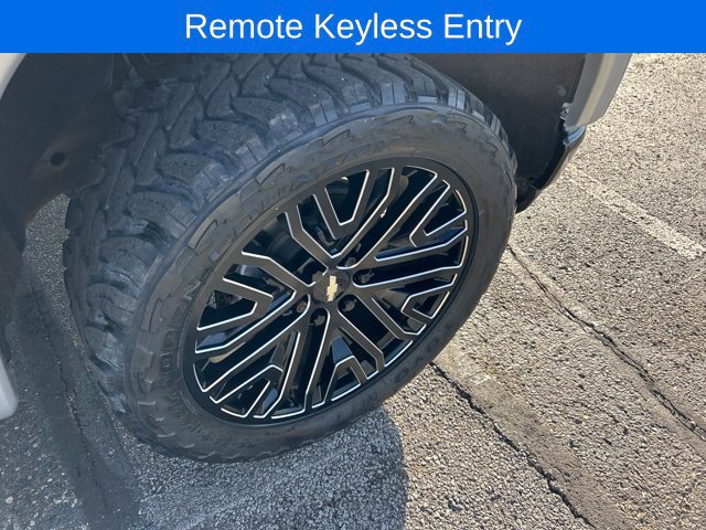 Certified 2019 Chevrolet Silverado 1500 Custom Trail Boss w/ Custom Convenience Package AWD/4WD image 21