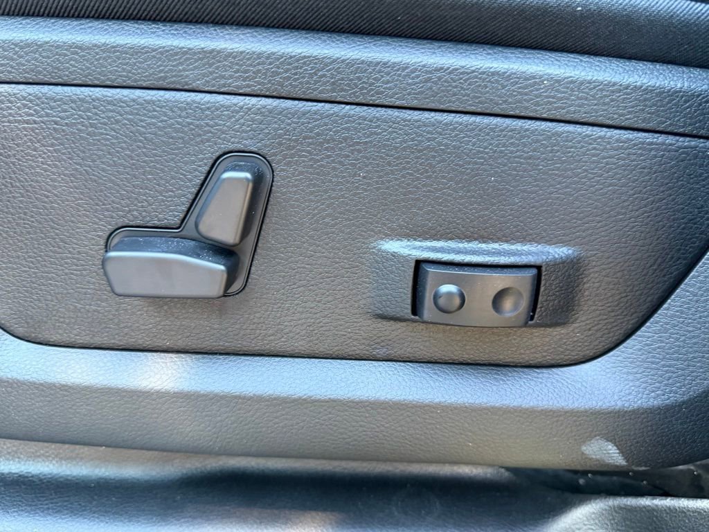 New 2026 RAM 2500 Limited image 17