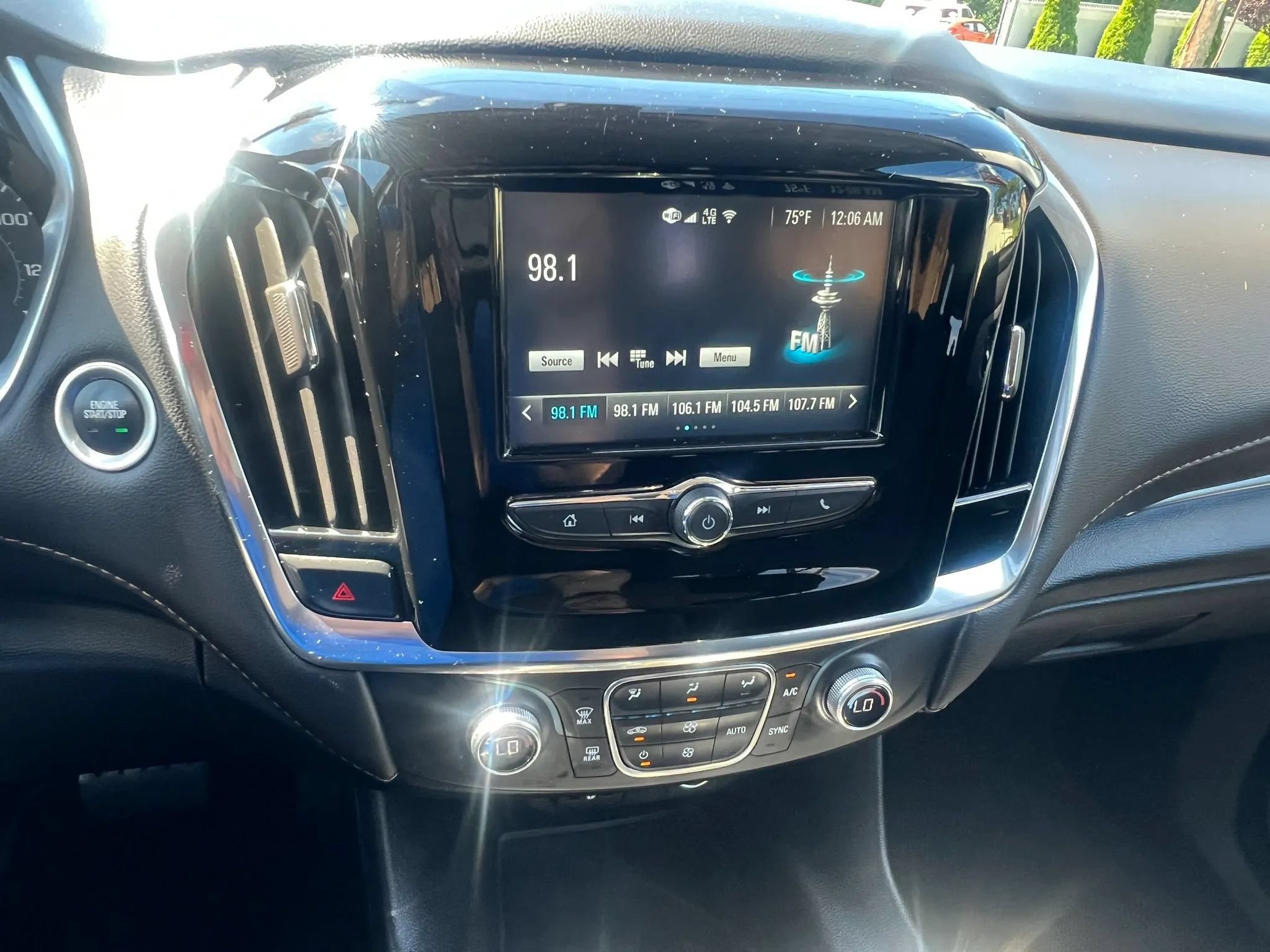 Used 2019 Chevrolet Traverse LS FWD image 21