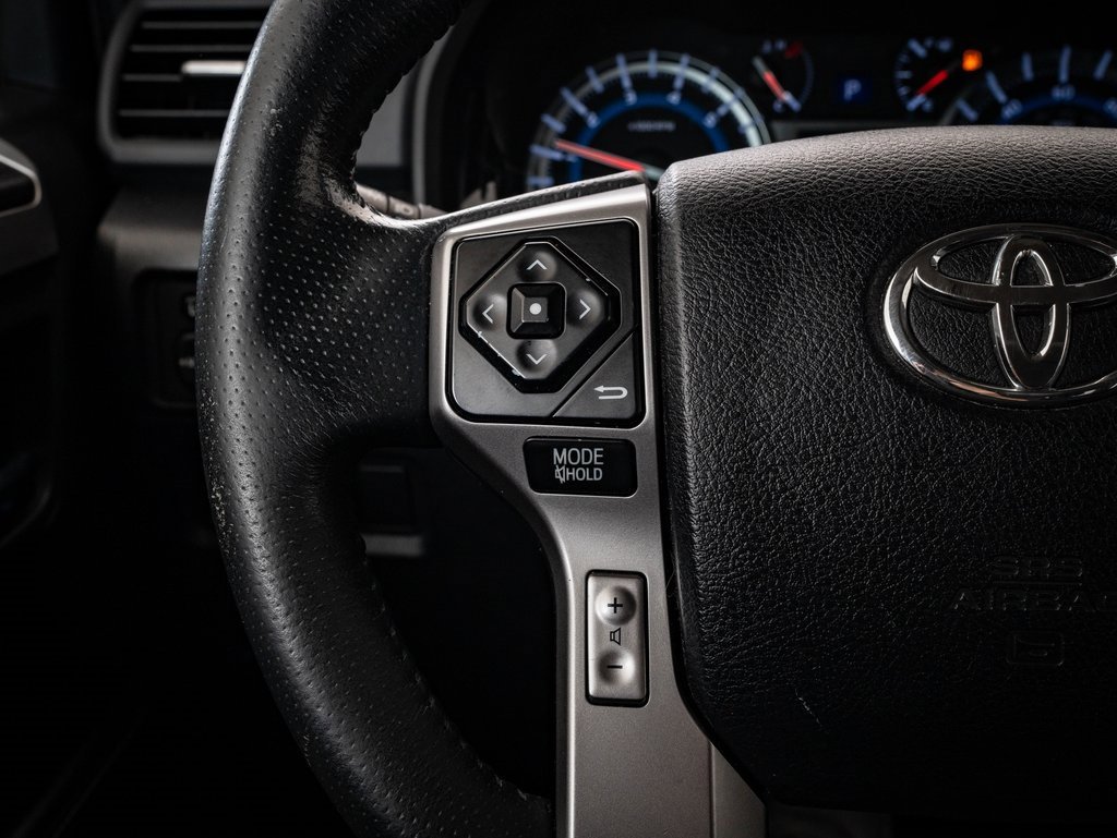 Used 2016 Toyota 4Runner SR5 image 25