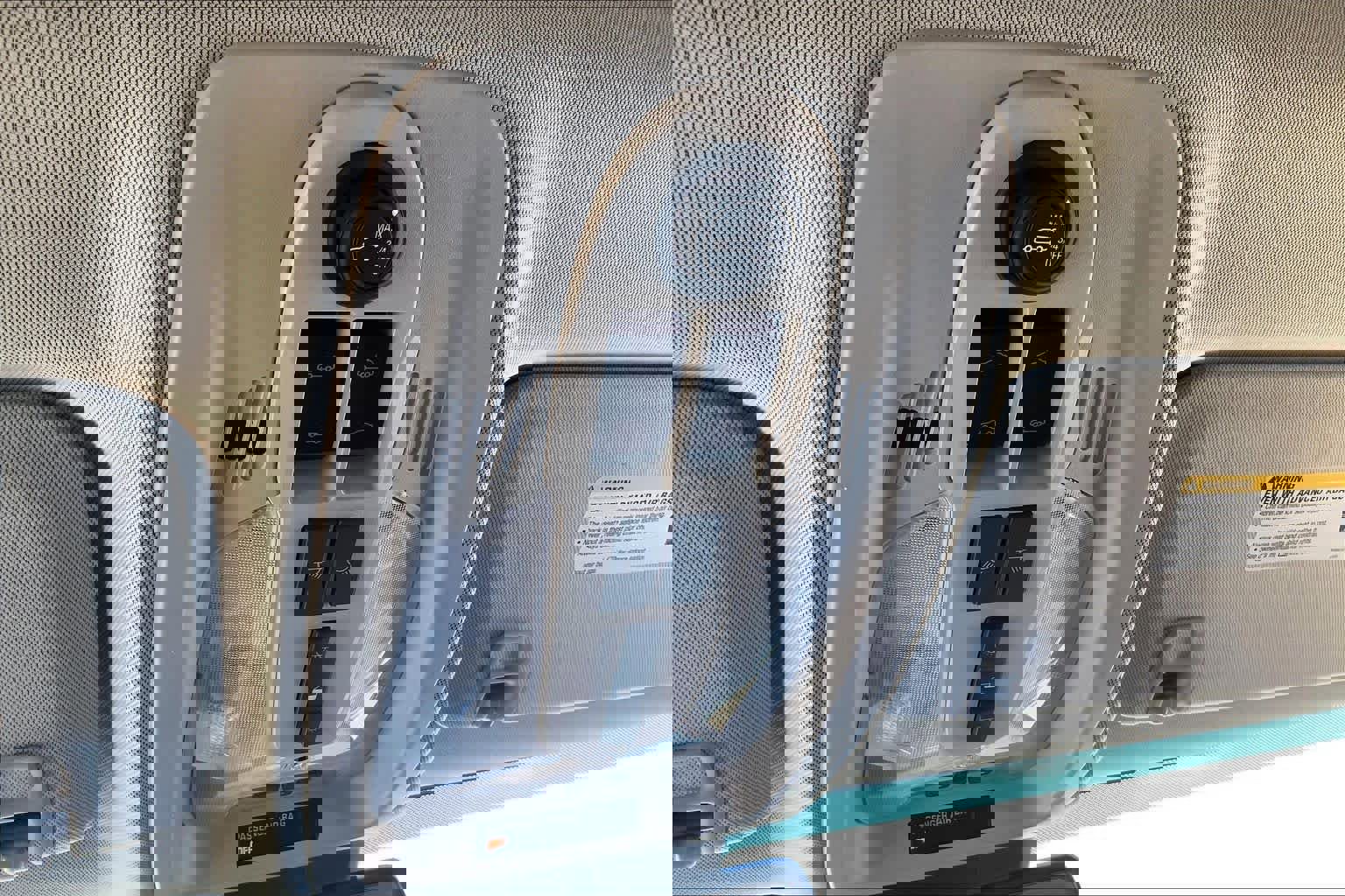 Used 2015 GMC Terrain SLT w/ Open Road Package image 29