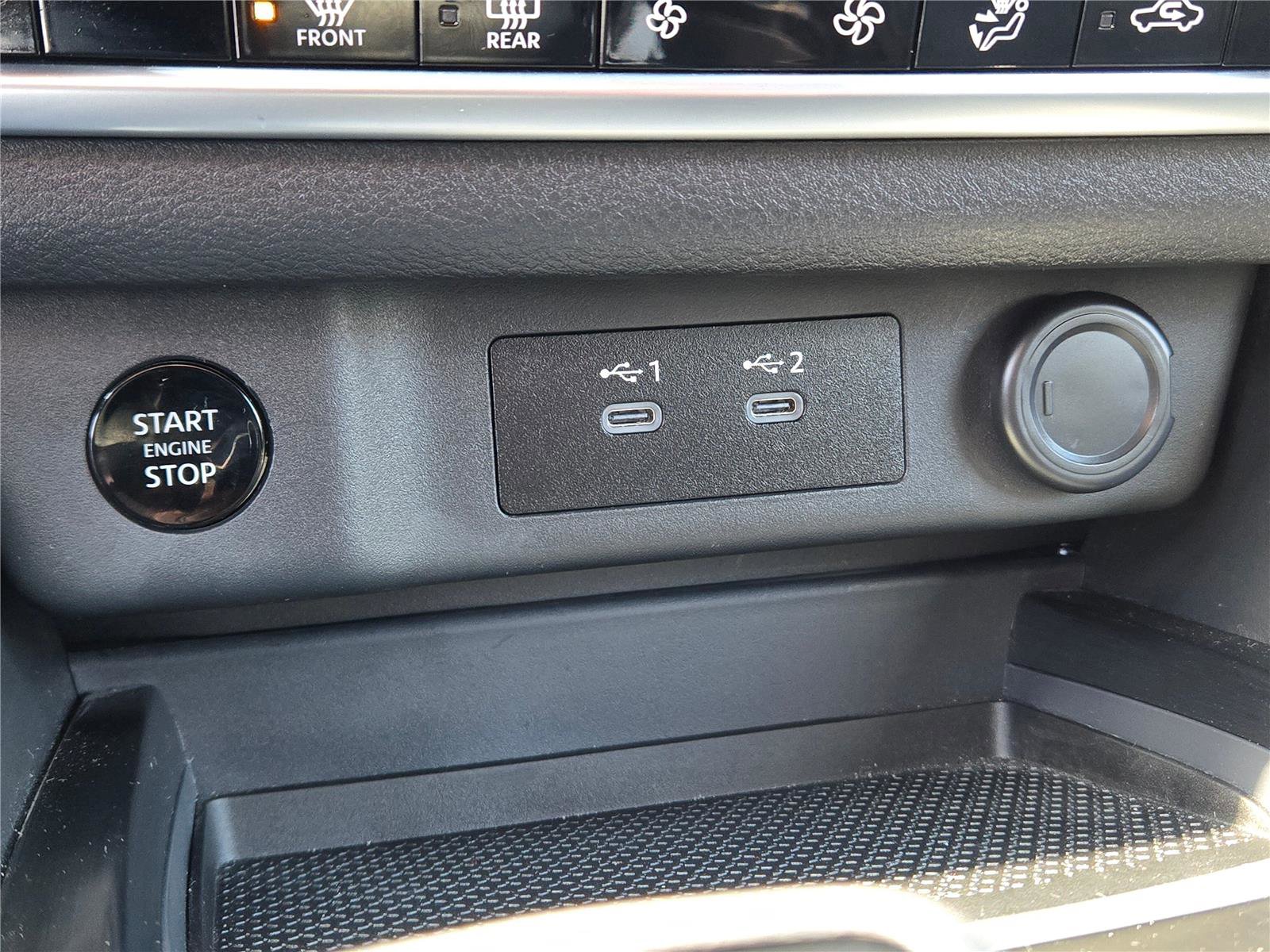 Used 2026 Nissan Rogue SV image 25