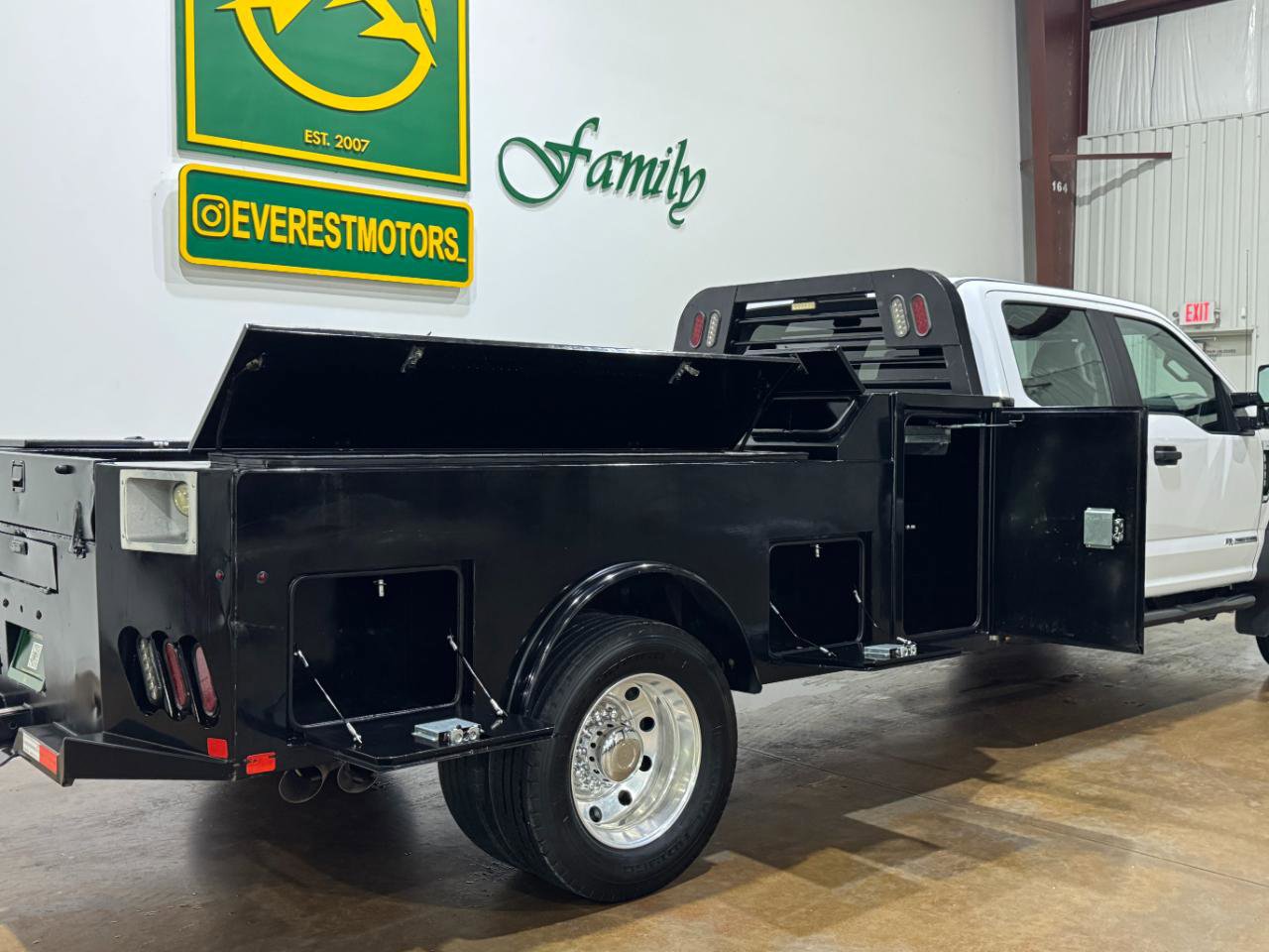 Used 2019 Ford F450 XL w/ Power Equipment Group AWD/4WD image 43