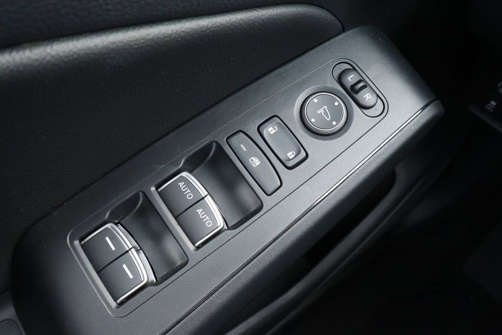 Used 2023 Honda Civic EX-L image 37