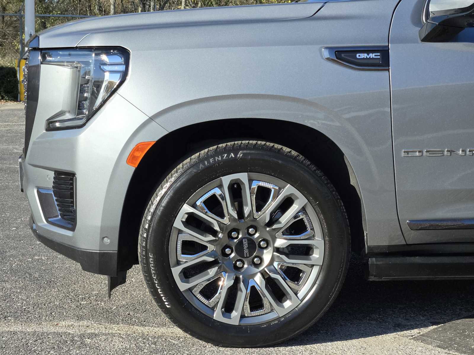 Certified 2023 GMC Yukon XL Denali Ultimate image 8